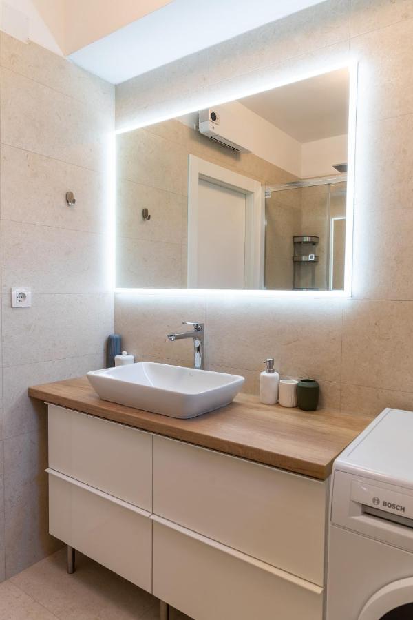Pepper Penthouse - Luxurious Duplex Apartment, 50M From The Bacvice Sand Beach Split Exterior foto